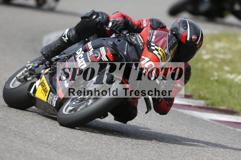 /10 20.04.2026  Pluess Moto Sport ADR/Freies Fahren/105